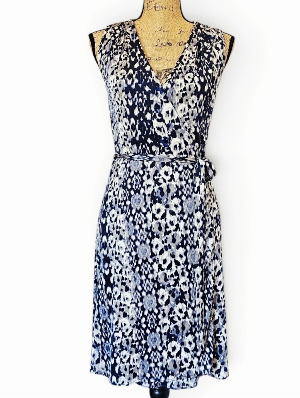 Banana Republic Sleeveless Blue White Floral Wrap Dress with Tie Waist, Size S